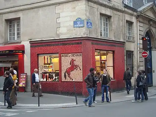 Ehemalige Pferdemetzgerei auf der Ecke zur Rue du Roi-de-Sicile