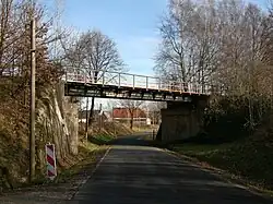 Brücke über die S 57 am Ortsausgang Niedersteinbach
