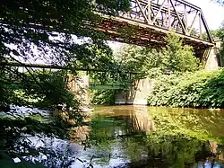 Eisenbahn- und Fußgängerbrücke Wupperschleife