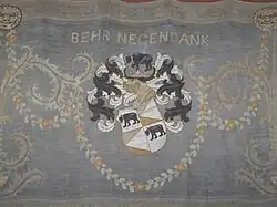 Kleines Wappen Behr-Negendank in der Marienkirche in Brandshagen