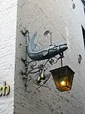 Brauhausschild „Walfisch“ mit Laterne