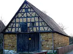 … und dessen Stadel (Breitenbacher Straße 27)