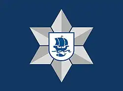 Polizeistern der Ortspolizeibehörde Bremerhaven. Umstellung auf den neuen Stern erfolgte zum 75-jährigen Jubiläum am 9. Juni 2020