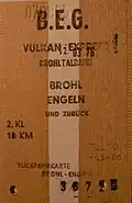 Edmondsonsche Fahrkarte des Vulkan-Expreß, entwertet mit Lochzange