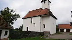 Das kleine Gotteshaus, welches dem hl. Ägidius geweiht wurde, mag im Ursprung eine wehrhafte Anlage aus dem 12. oder 13. Jahrhundert gewesen sein.