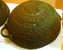 Topf aus Igbo-Ukwu (Nigeria); 9. Jahrhundert; Nigerian National Museum (Lagos)