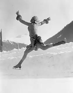 Die Wiener Eiskunstläuferin Ilse Hornung im Dezember 1932 (Quelle: Bundesarchiv)