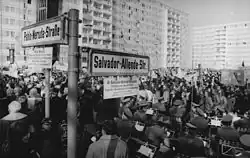 Solidaritätskundgebung Berliner Bürger mit dem chilenischen Volk anlässlich der offiziellen Umbenennung zweier Straßen in Köpenick, 1973