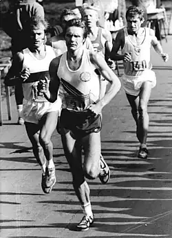 Jouni Kortelainen (hinten links) erreichte nicht das&nbsp;Ziel