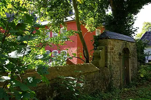 Mauertor zur Straße