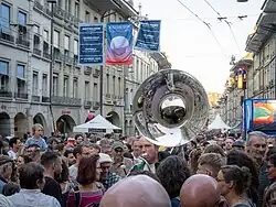 Musiker mitten im Publikum (2025)