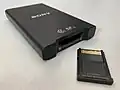 CFexpress Type A Reader und Speicherkarte