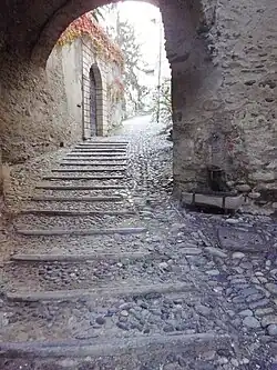 Treppe im alten Dorfteil