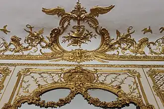 Boiserie und Stuckdekor im Cabinet de pendule, Versailles