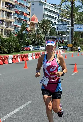 Caitlin Snow im Ironman France, 2015
