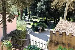 Blick in den Park der Villa