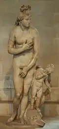 Aphroditestatue des kapitolinischen Typs mit Erosfigur, römische Kopie des zweiten Jahrhunderts n.&nbsp;Chr. (Louvre)