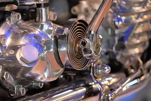 Der Kickstarter mit der Rückwurffeder