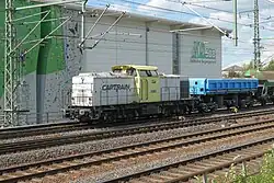 203 163 als Umbauvariante von Captrain der Hafenbahn Dresden bei der Durfahrt durch Dresden Freiberger Straße (2025)