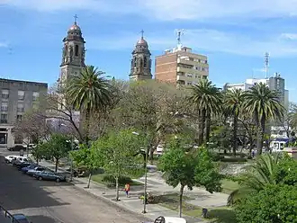 Kathedrale und Hotel im Zentrum der Stadt
