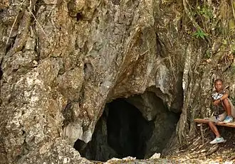 Kalksteinhöhle bei Loi-Huno
