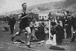 Cecil Matthews – ausgeschieden als Achter des dritten&nbsp;Vorlaufs