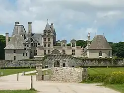 Château de Kerjean bei Saint Vougay
