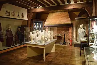 Trachten der Normandie