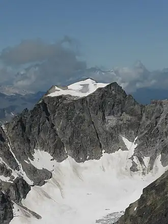 Chapütschin vom Piz Fliana aus fotografiert.