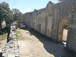 Ruinen der Kapelle Saint-Julien