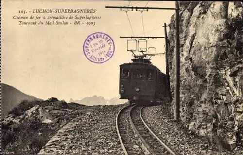 Zug bei der Kurve oberhalb von La Soulan