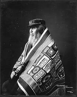 Chief Anotklosh/Aanyálahaash der Taku im Chilkat-Gewand, Juneau, Alaska, ca. 1913.