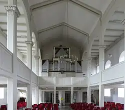 Innenansicht nach Westen zur Orgel (2025)