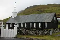 Die Kirche in Sørvágur.