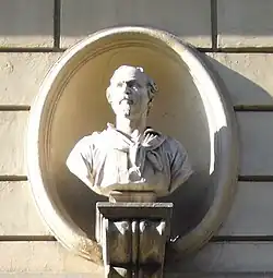 Links Porträt von Ciceruacchio (Angelo Brunetti) in der via Ripetta 248 (1872) in Rom; rechts das Denkmal in der Passeggiata del Gianicolo