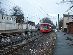 Citybahn nach Chemnitz beim Verlassen des Bahnhofs Stollberg (Sachs), 2016