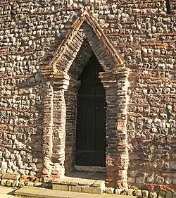 Holy Trinity Church, Colchester, Essex, Turmportal um 1000