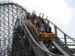 Alter Zug auf dem Bunnyhop