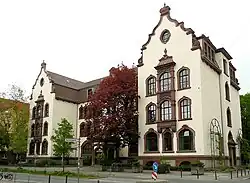 Comenuisschule