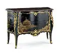 Rokoko-Kommode mit Einlagen aus japanischem Schwarz-Goldlack (gebogen) in einem Eichengestell, vergoldete Bronze, Marmor, Bernard II Vanrisamburgh, Paris ca. 1750–1760, Victoria and Albert Museum, London