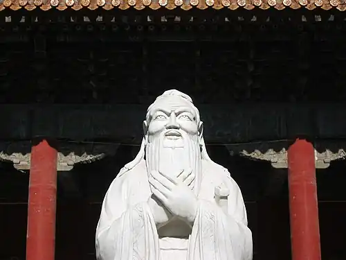 Konfuzius-Statue in Beijing