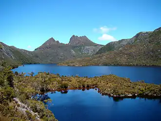 Cradle Mountain von Norden, über den Dove Lake hinweg