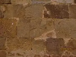 Templerkreuz auf der rechten Seite