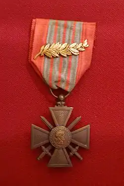 Croix de guerre 1939–1945 mit einem Palmenzweig