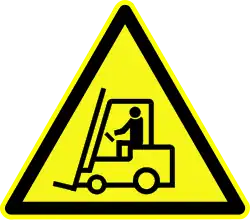 D-W007 Warnung vor Flurfoerderzeugen
