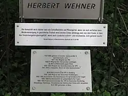 Wehner-Denkmal, Detail