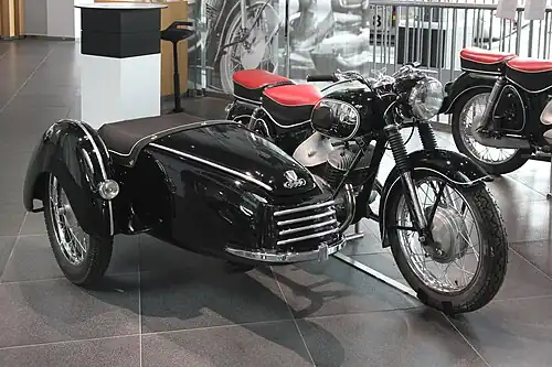 DKW RT 350 mit Binder-Seitenwagen