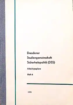 Erstes Heft der DSS-Arbeitspapiere, Heft&nbsp;4, Dezember&nbsp;1990. Noch&nbsp;im&nbsp;IWBS-Layout.