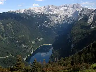 Dachsteingebirge mit Vorderem Gosausee