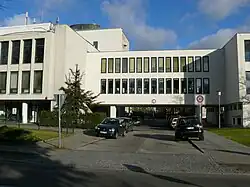 Harnackstraße am Henry-Ford-Bau